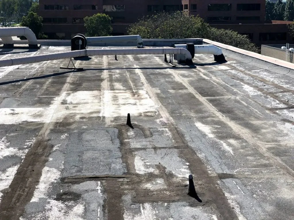 Commercial Roof Maintenance Programs in Lincoln